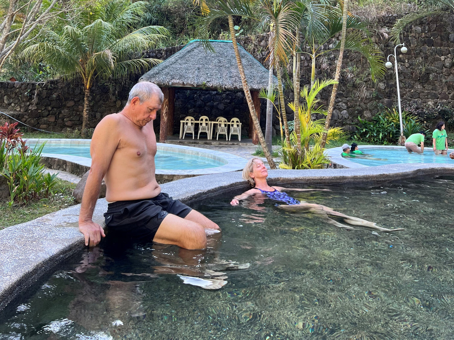 Absprung von der heißen Quelle Puning – Private Gruppentour durch Angeles City