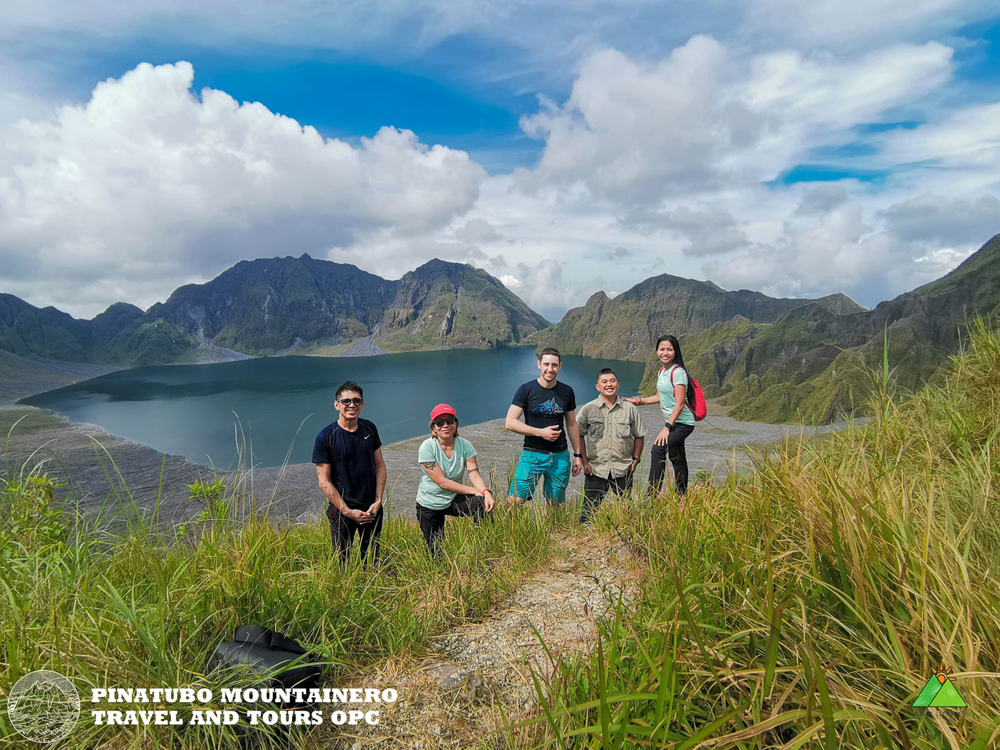 皮納圖博山 (Mt. Pinatubo) 途經伊納拉羅步道 (Inararo Trail) 和四輪傳動車和阿納安瀑布 (Ana-an Falls) - 私人團體遊克拉克(馬尼拉附加)
