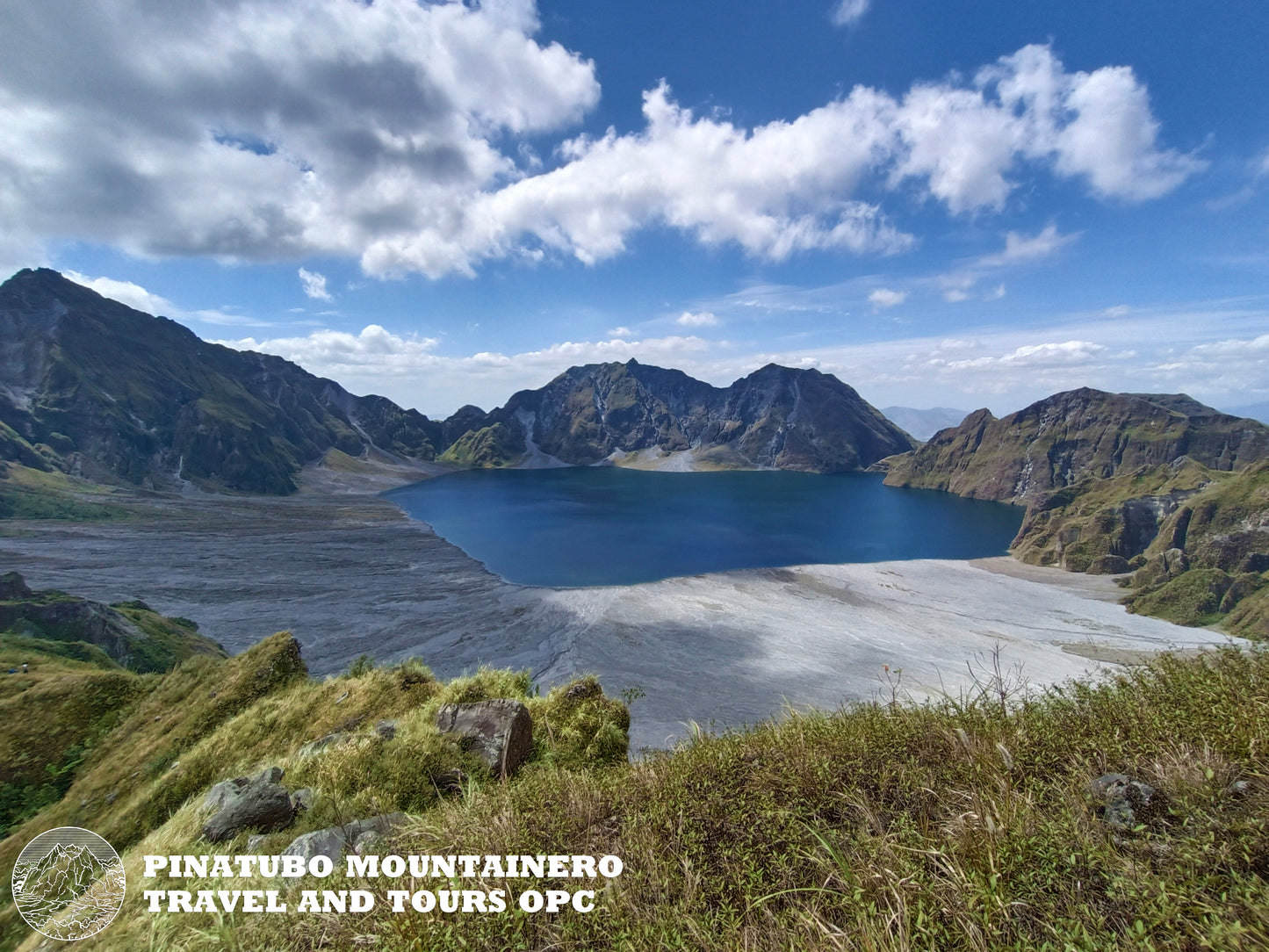 皮納圖博山 (Mt. Pinatubo) 途經伊納拉羅步道 (Inararo Trail) 和四輪傳動車和阿納安瀑布 (Ana-an Falls) - 私人團體遊克拉克(馬尼拉附加)