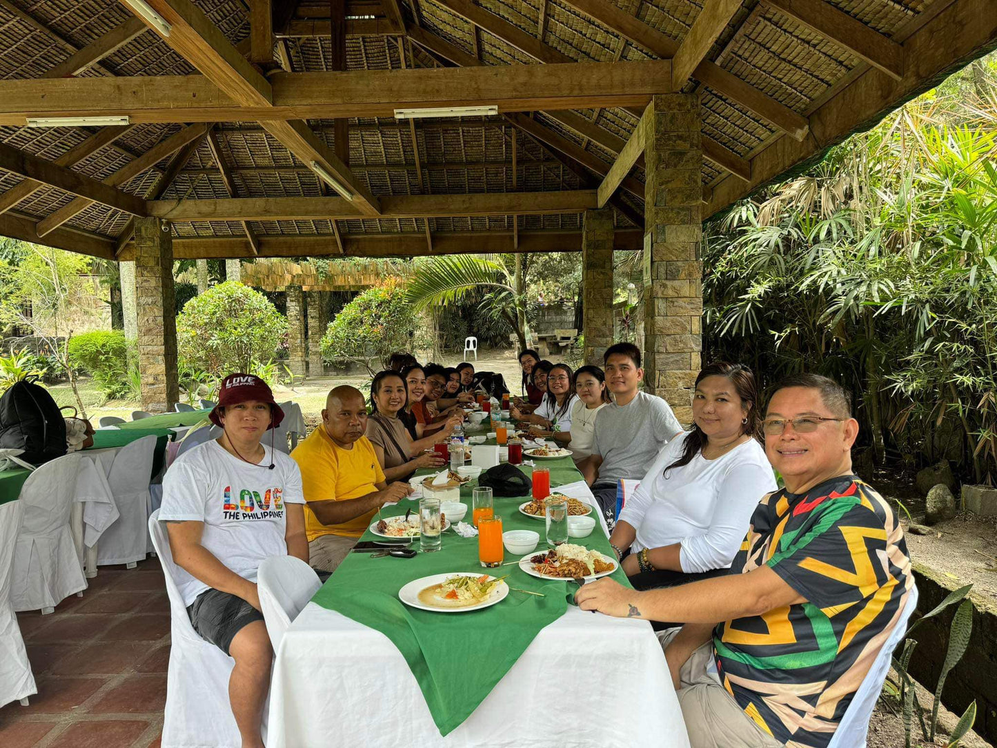 Clark Abenteuer- und Entspannungs-Tagestour - Avatar-Schlucht und Puning-Thermalquelle - Privates Gruppenreisepaket